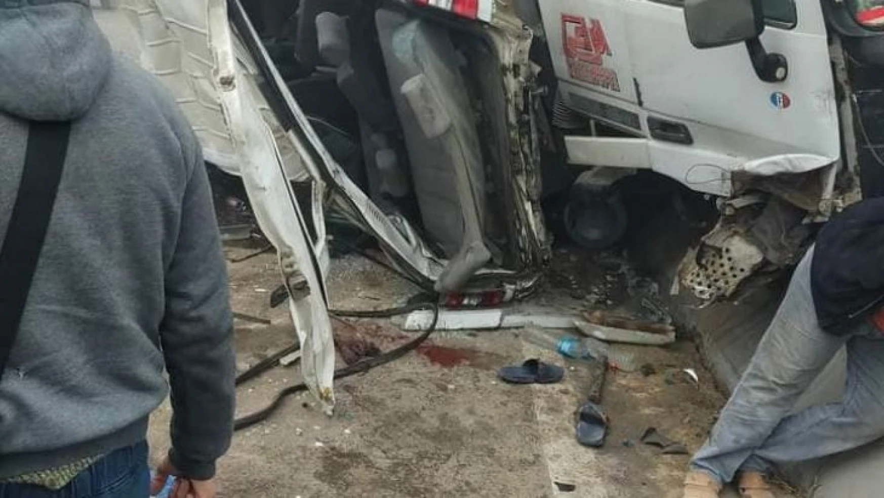 Mısır'da zincirleme trafik kazası: 20 yaralı