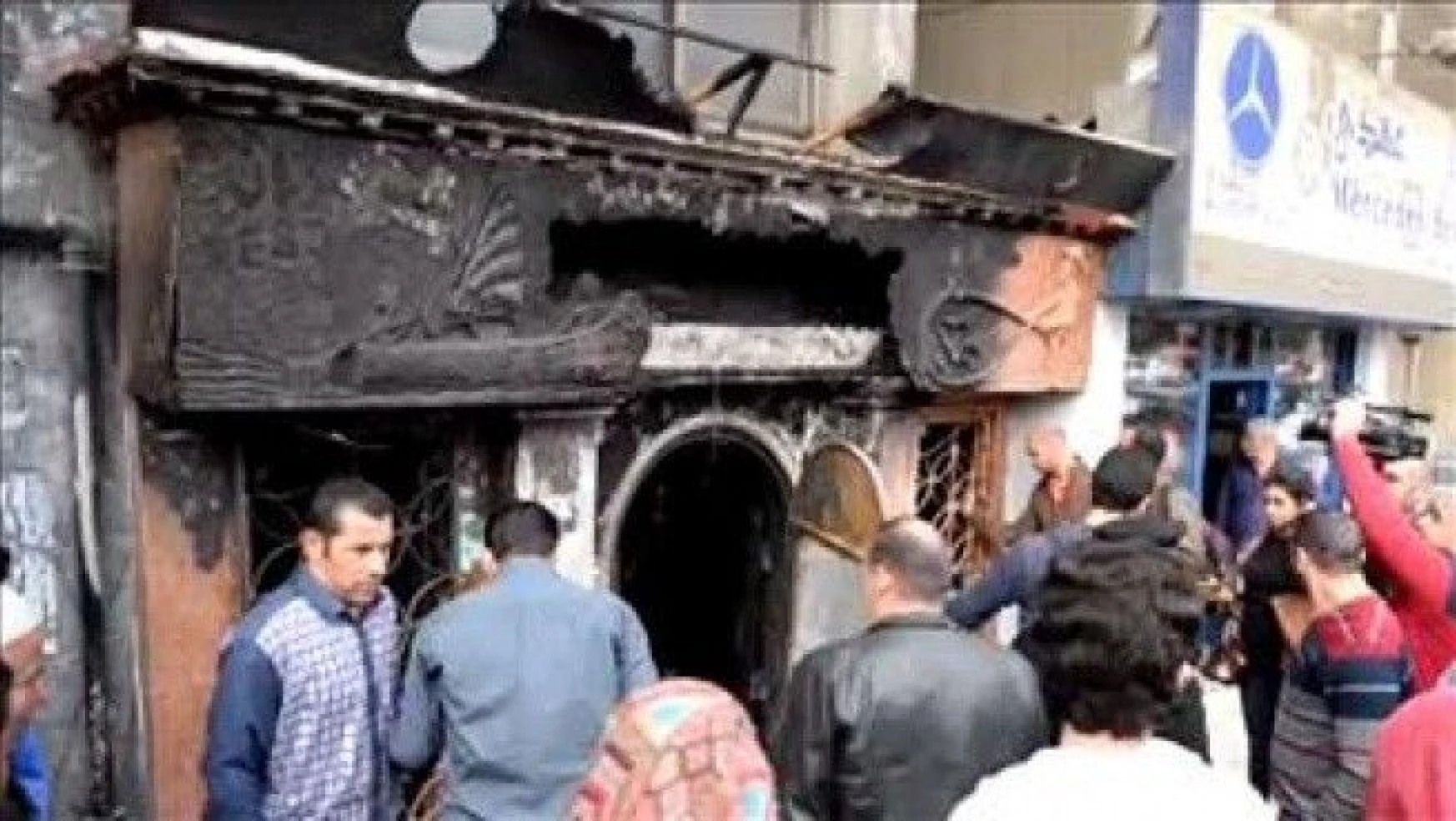 Mısır'da gece kulübüne saldırı: 16 ölü