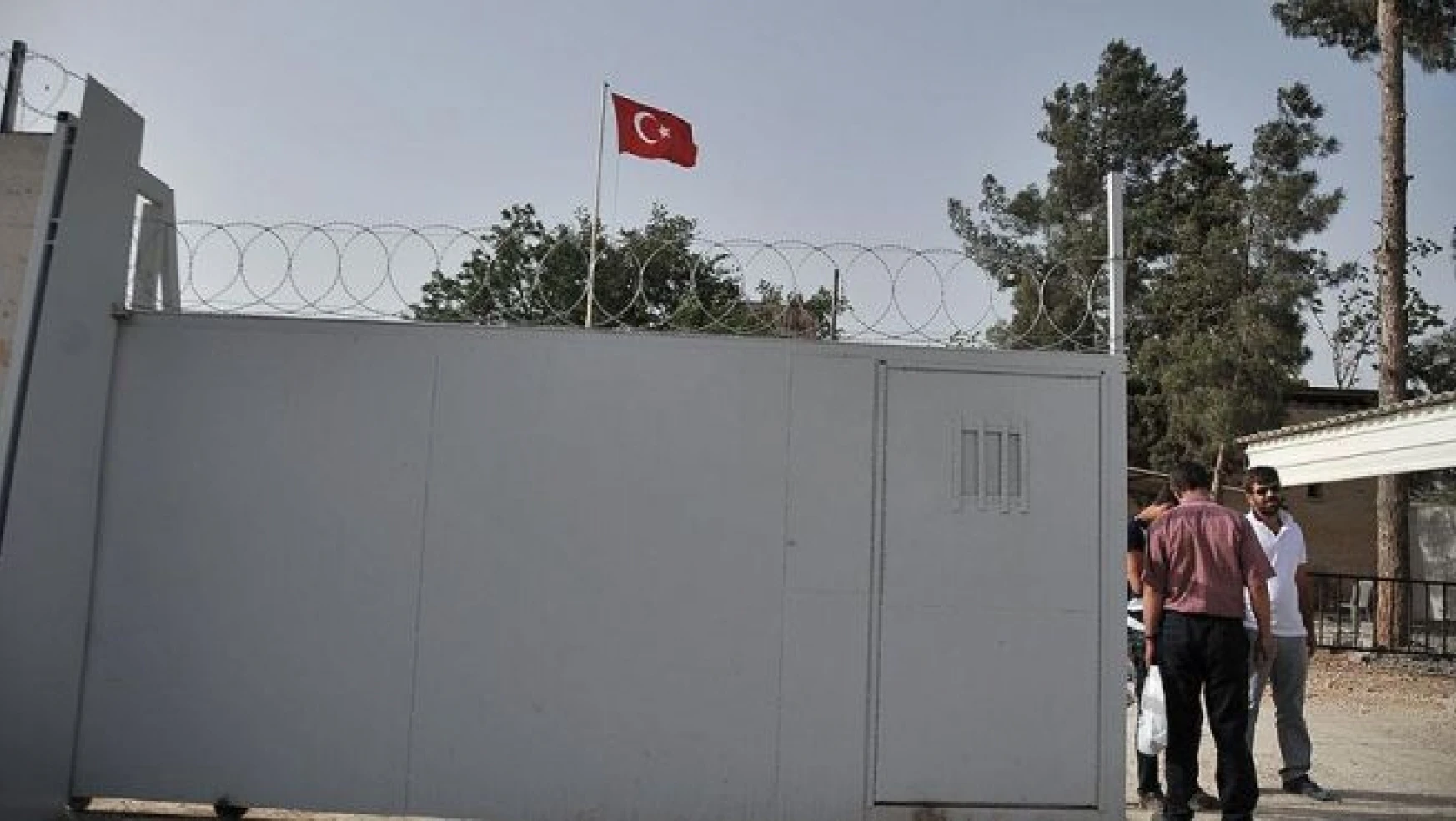 Mürşitpınar Sınır Kapısı geçişlere kapatıldı