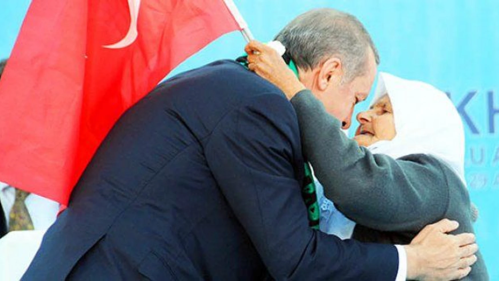 Neden Recep Tayyip Erdoğan'ı sevdik biz?