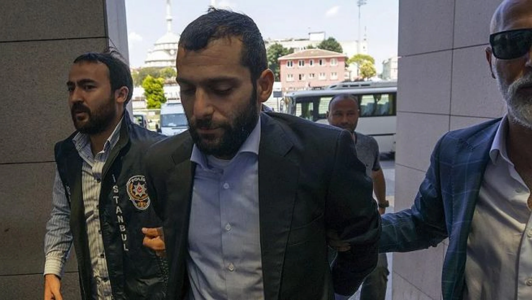 Çakıcı'nın üvey oğlu Onur Özbizerdik tutuklandı