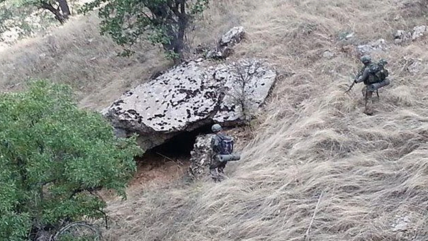 PKK'lıların kullandığı mağarada 6 ton malzeme ve akaryakıt bulundu