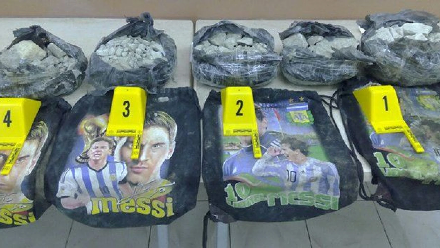 PYD militanları bombaları Messi torbalarına gizlemiş!