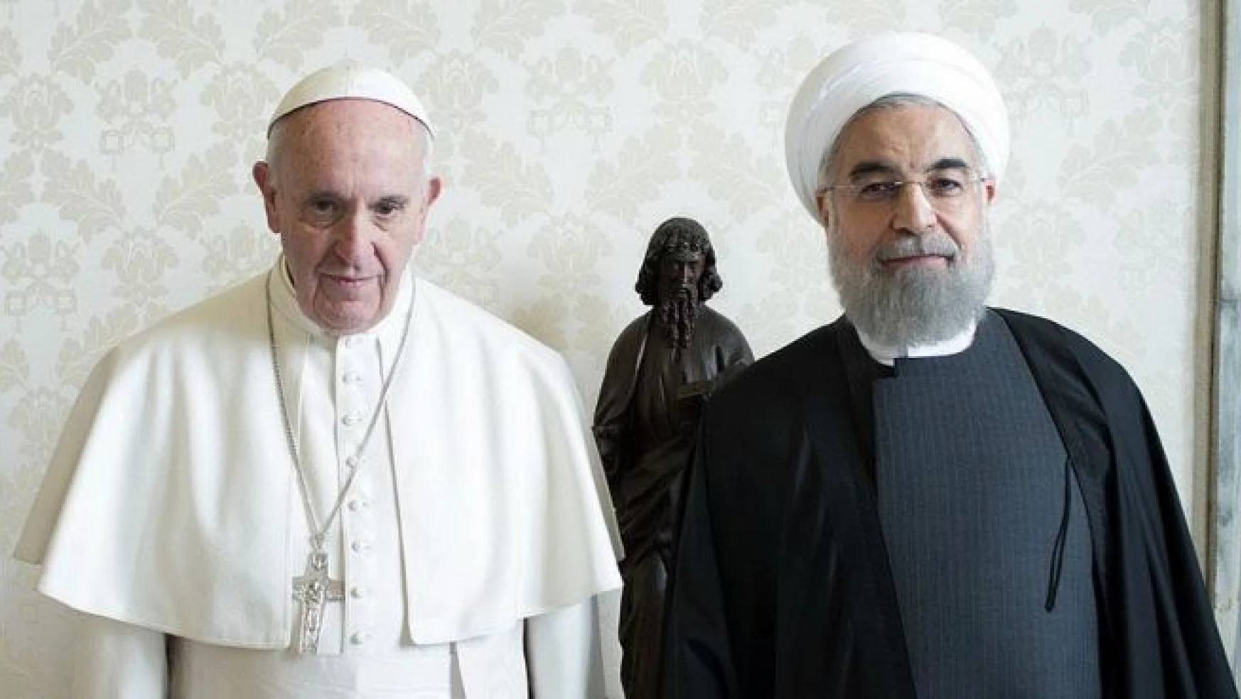 İran lideri, Papa Franciscus'tan kendisi için dua istedi