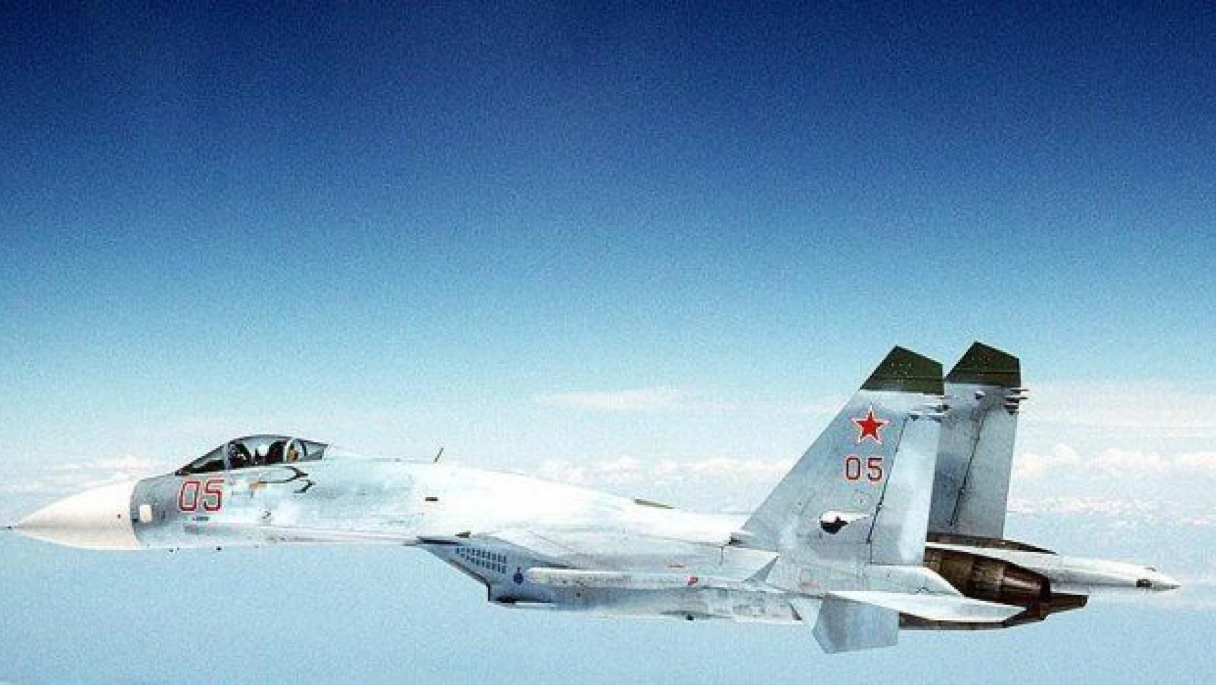 Rus bombardıman uçakları Manş Denizi'nde panik yarattı