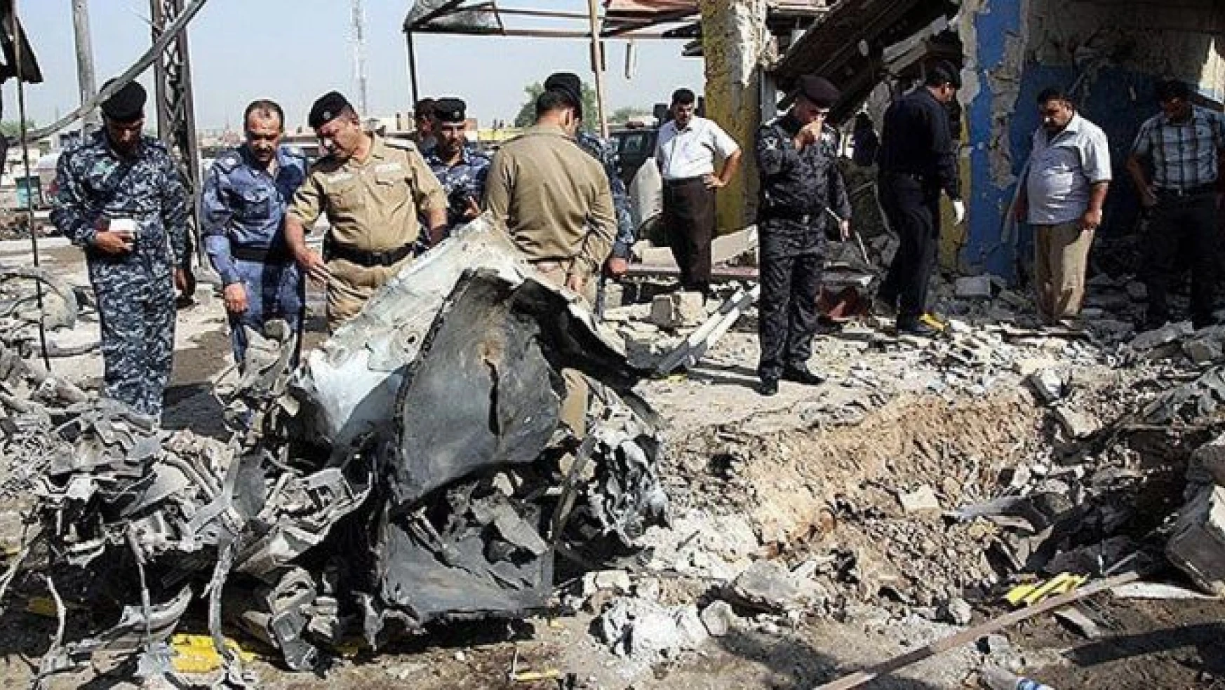 Salahaddin'de akseri üsse intihar saldırısı: 16 polis öldü