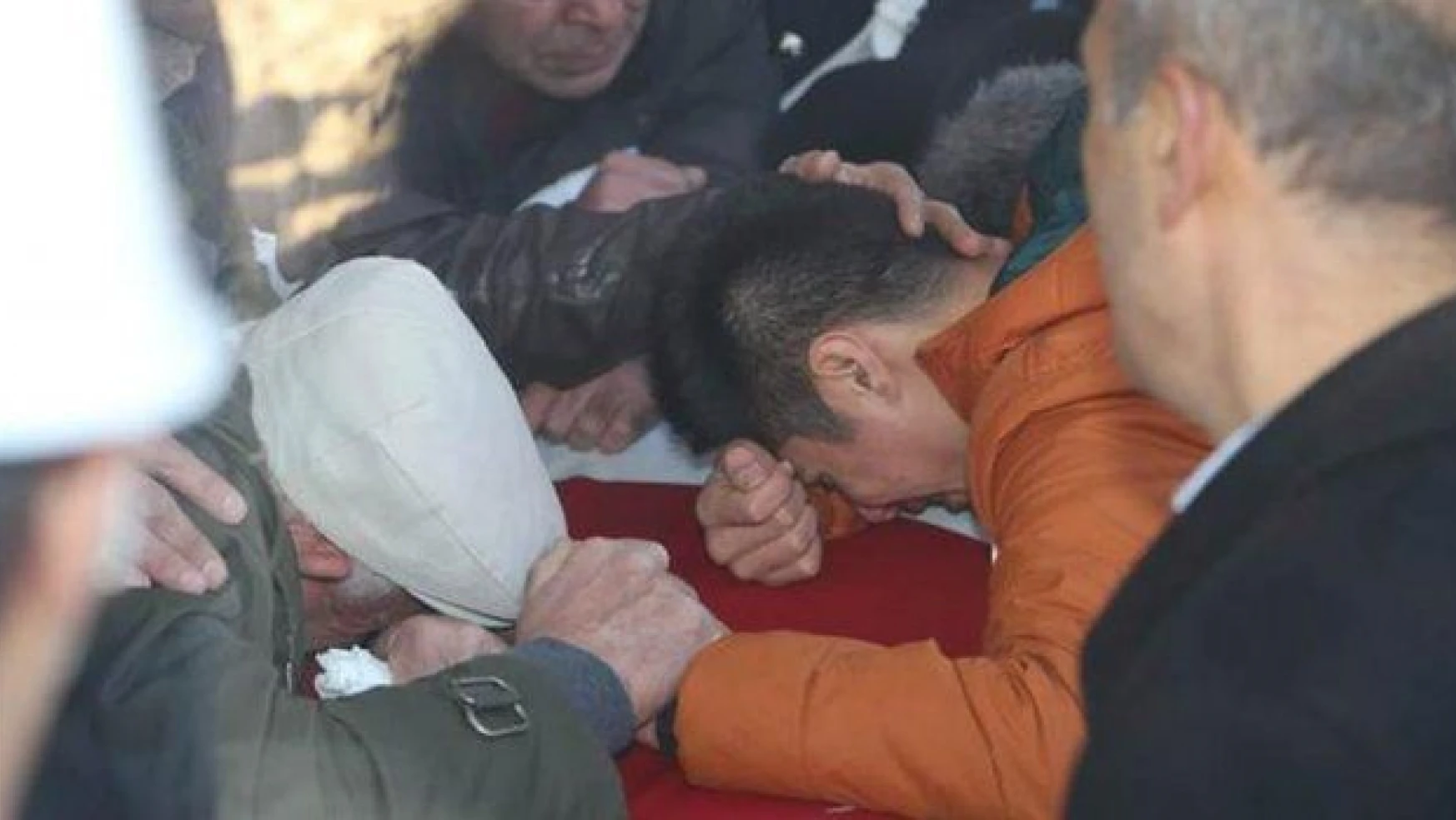 Şehit polisin cenazesi memleketi Aksaray'a getirildi