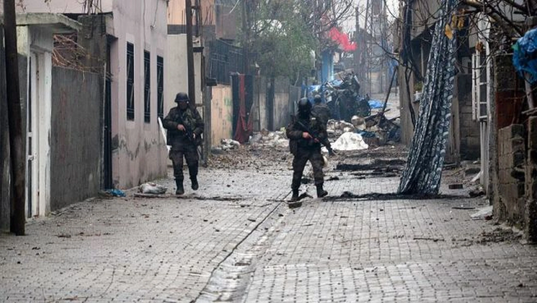Şırnak'ta 10 PKK'lı terörist teslim oldu