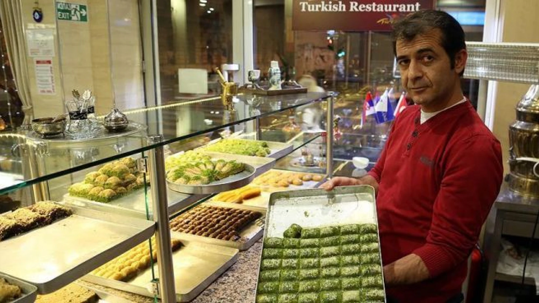 Sırplar Türk mutfağının lezzetlerini tadıyor