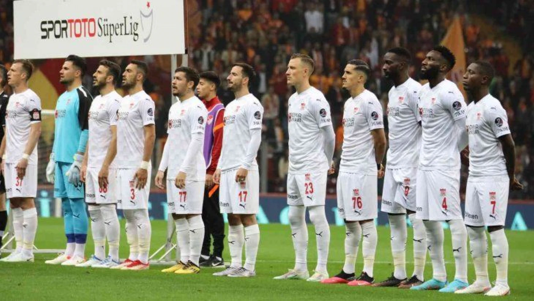 Sivasspor'da Kasımpaşa maçı öncesi 2 eksik bulunuyor