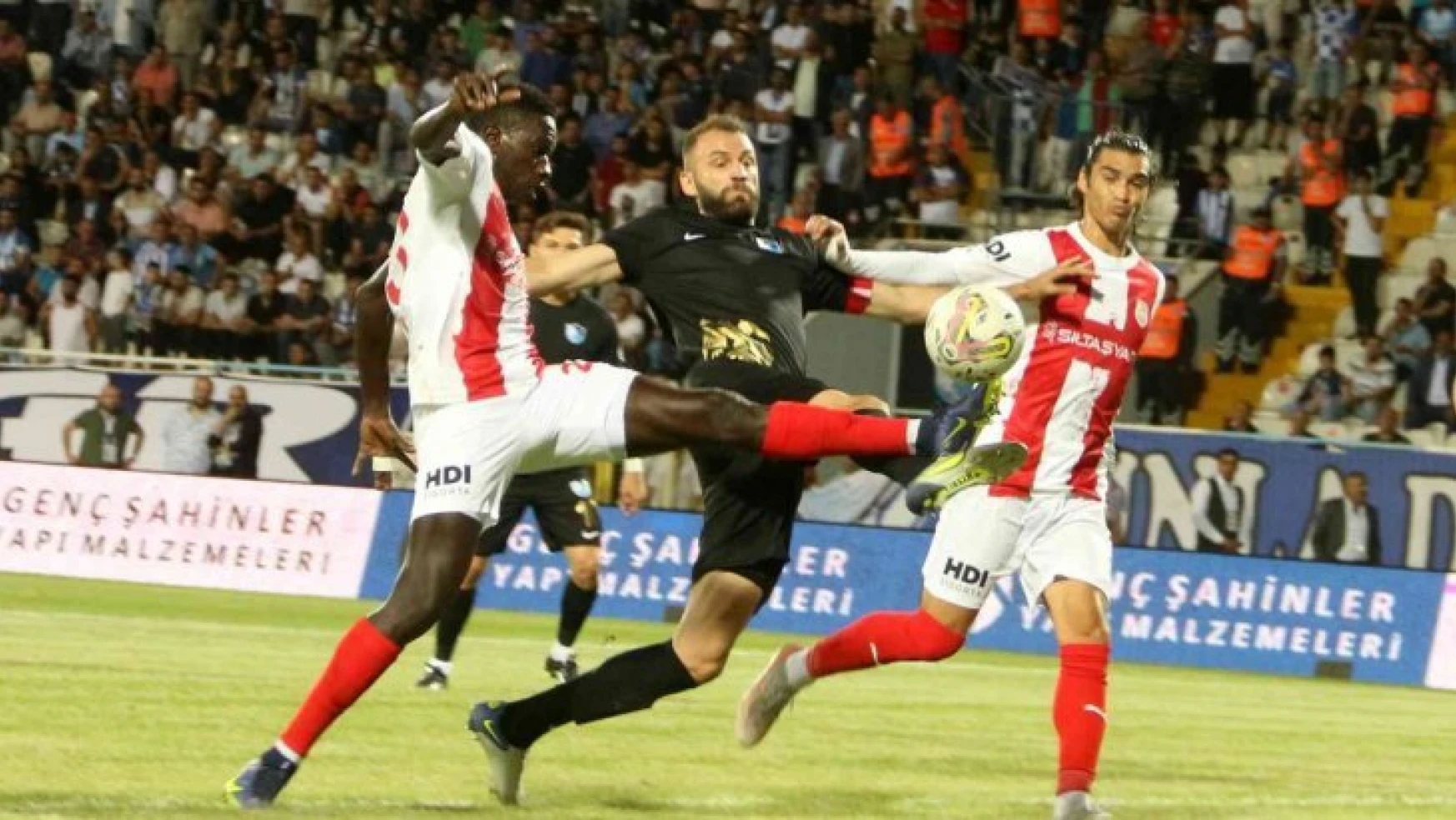 Spor Toto 1. Lig: BB Erzurumspor: 0 - Pendikspor: 0