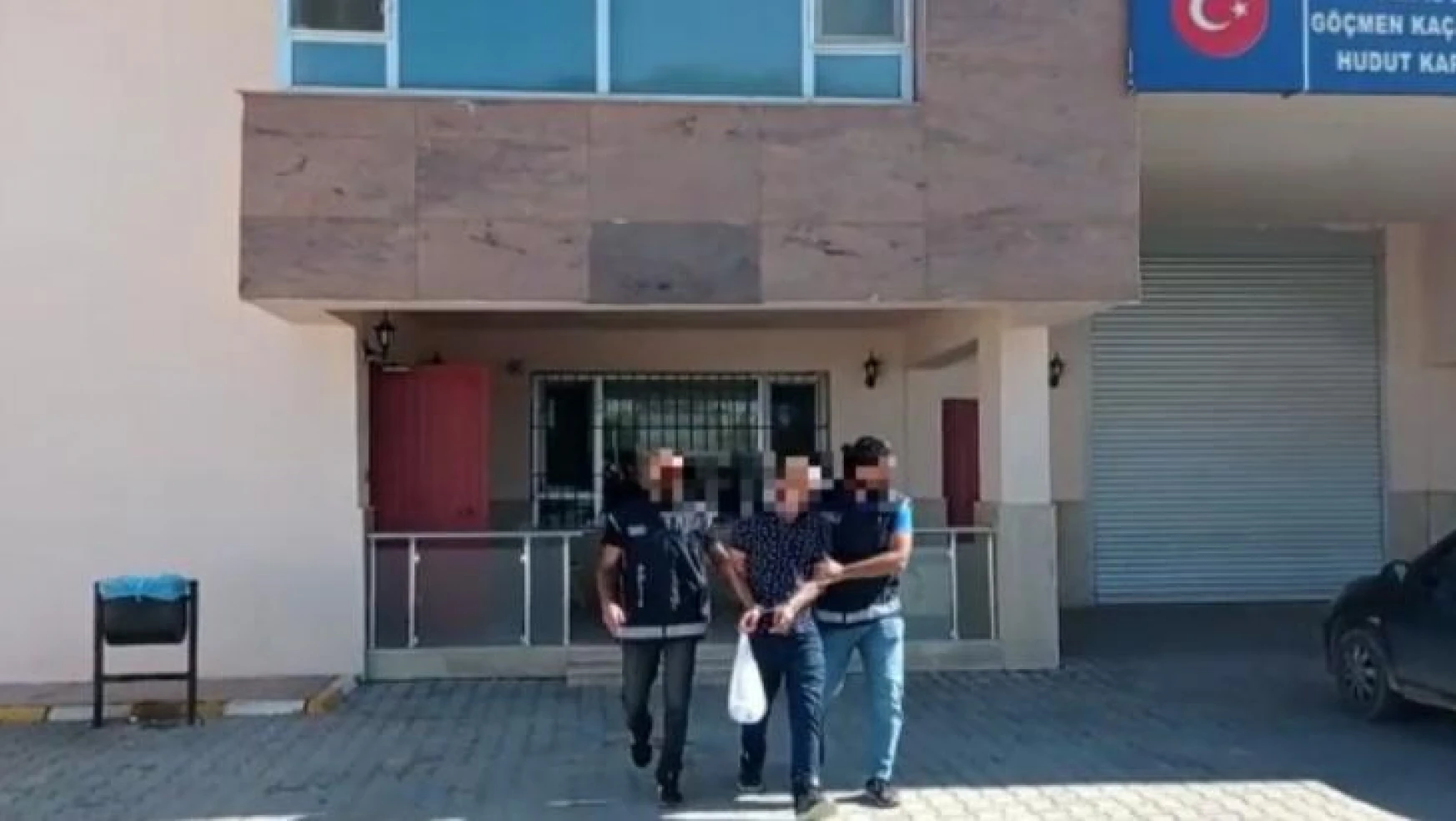 Van'da 3 göçmen organizatörü tutuklandı