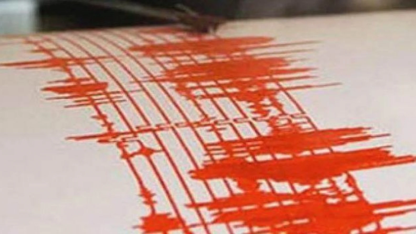Van'da sabaha karşı art arda 2 deprem
