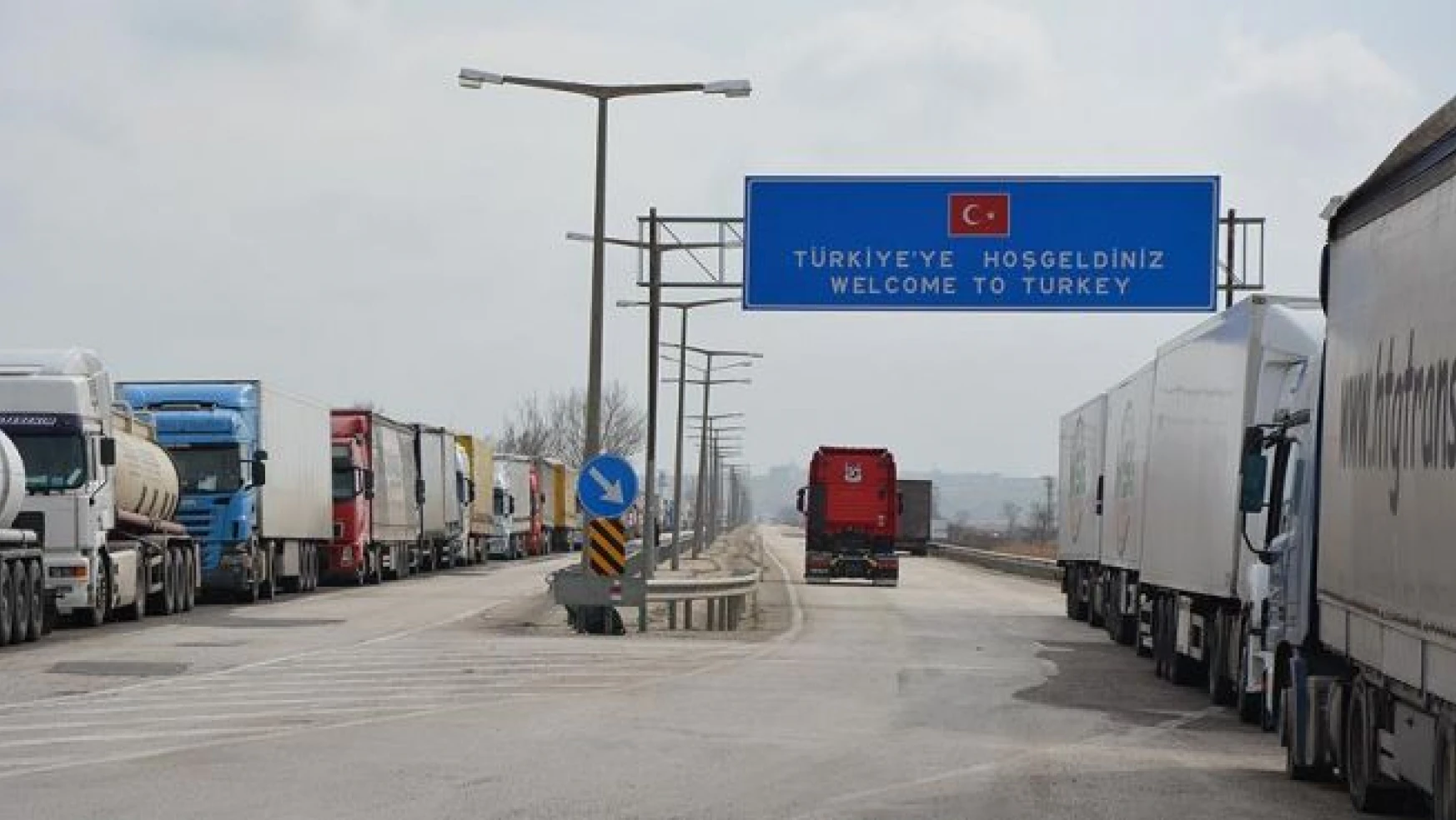Yunanistan sınırındaki Pazarkule Sınır Kapısı tekrar açıldı