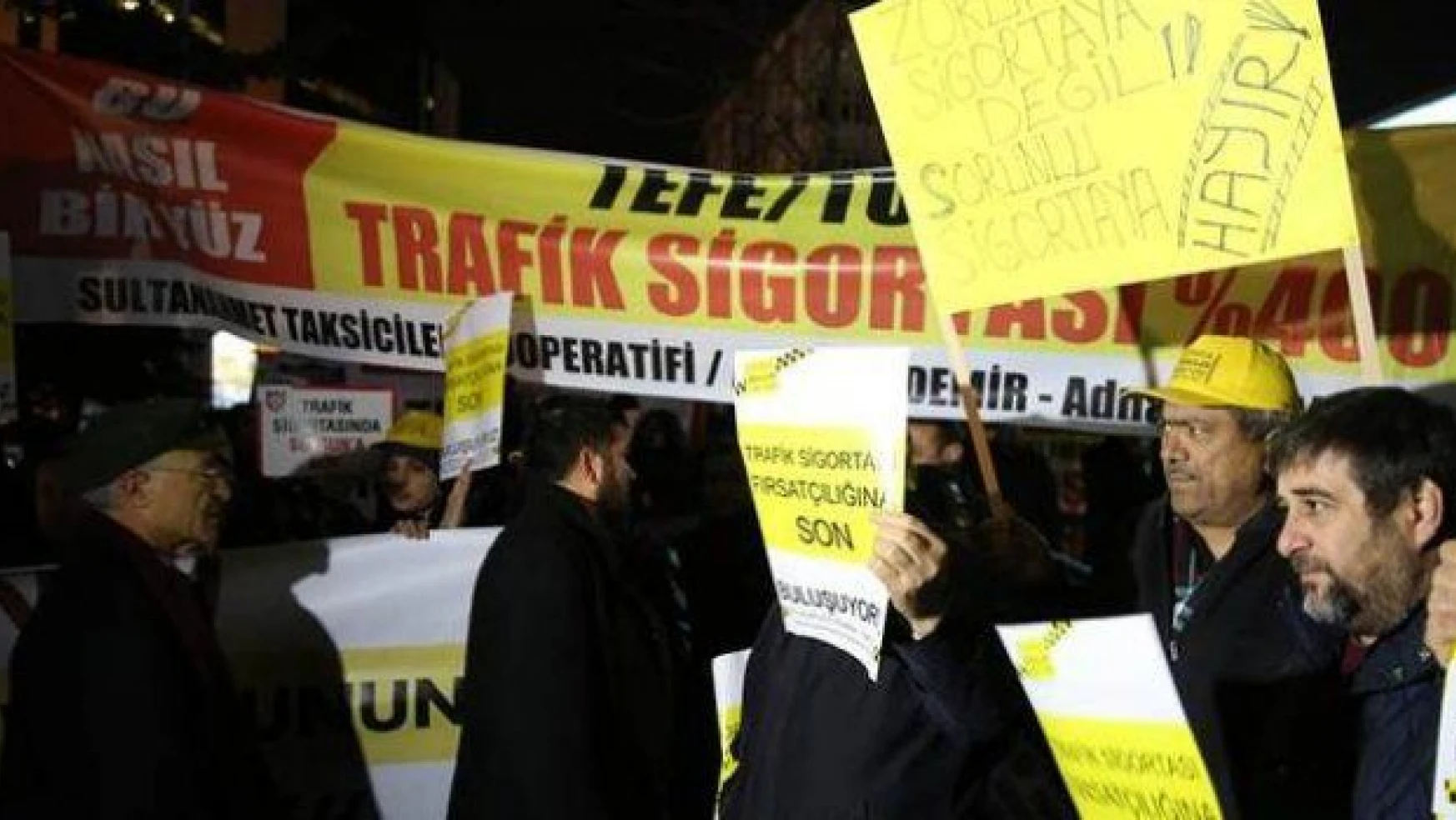 Zorunlu Trafik Sigortası fiyatlarını taksiciler protesto etti