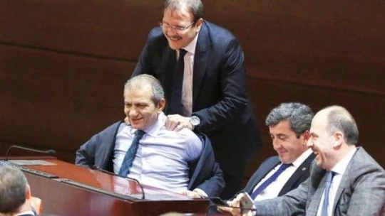 Bu da Meclis masajı!