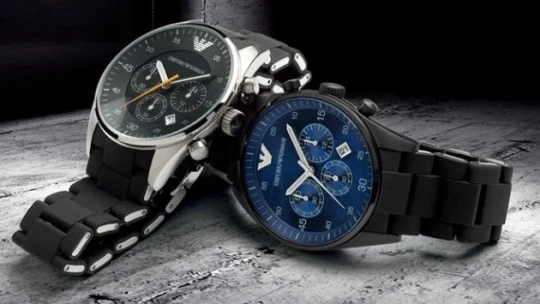 İtalyan Moda Devi Emporio Armani Türkiye'de Modasaat.com İndirimi ile.