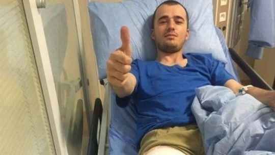 Uzman çavuşu kurşundan cep telefonu korudu