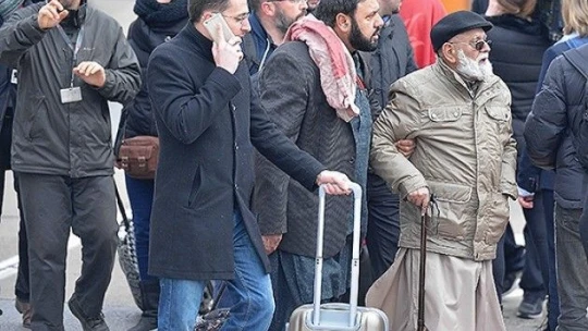 Brüksel'de peş peşe 4 patlama: 34 ölü