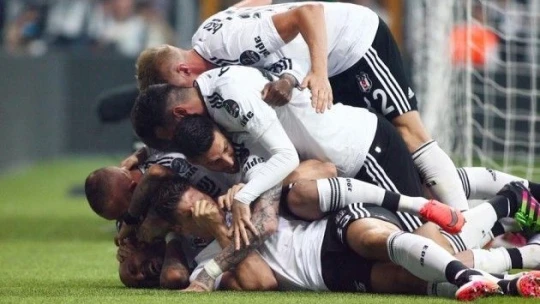 2015-2016 yılı şampiyonu Beşiktaş