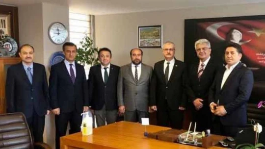 Ankara'da TOSİAD rüzgarı