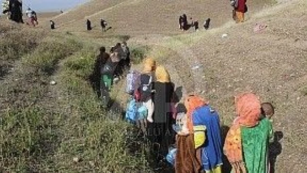 DAEŞ'in kontrolündeki bölgelerden kaçışlar sürüyor
