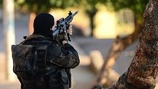 Diyarbakır'da terör örgütüne yönelik operasyon
