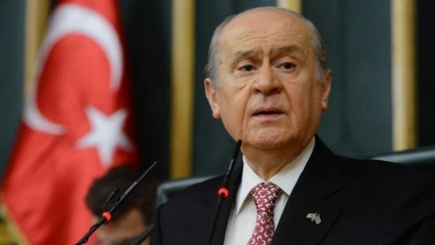 Bahçeli: Bozkurt gibi Saray'a girer gerekeni yaparım/ Beyaz Toros kullandım
