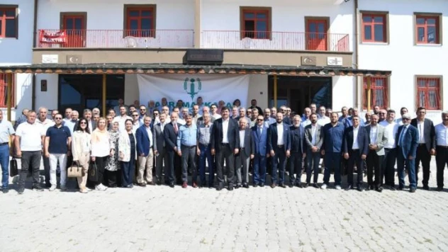 Başkan Oğuz, Kahramankazanlı yönetici ve bürokratlarla bir araya geldi