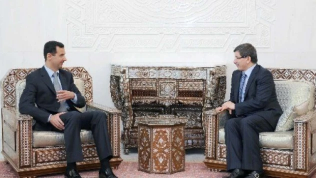Davutoğlu'nun Esad'a bir yalvarmadığı kalmıştı. Ya da... Bul karayı, al parayı!