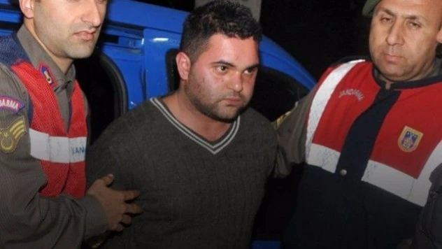 'Cenazeyi kimse kabul etmiyor. Ben anneyim. Bir araba verin, götüreyim'