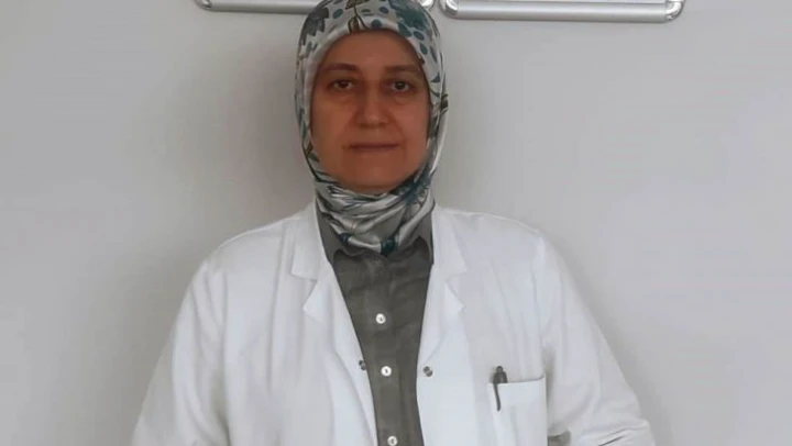 Dr. Öğrt. Üyesi Eryılmaz: 'Güneş yanıklarında dermatoloğa başvurmak gerekir'