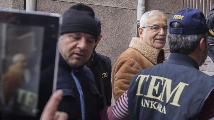 FETÖ operasyonunda 3 tutuklama