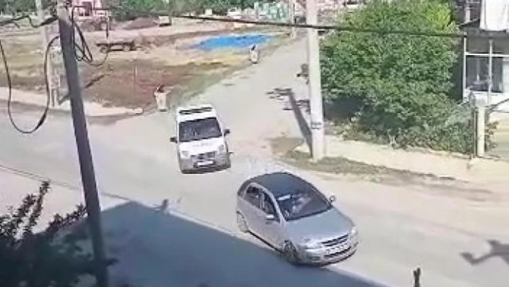 Polislere ateş açan uyuşturucu tacirleriyle film gibi kovalamaca
