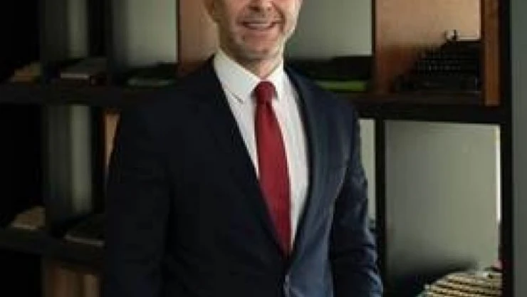 'Uzay Hukuku-Dünü, Bugünü, Yarını' kitabı raflarda yerini aldı