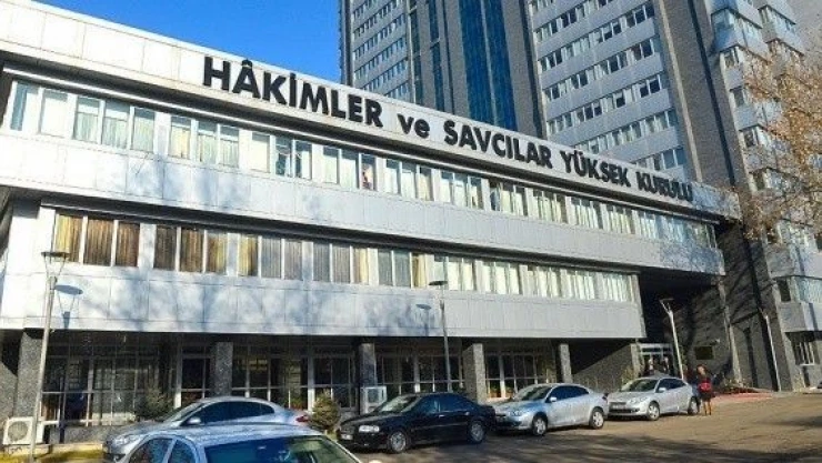'Usulsüz dinleme ve komploları artık tarihe gömelim'