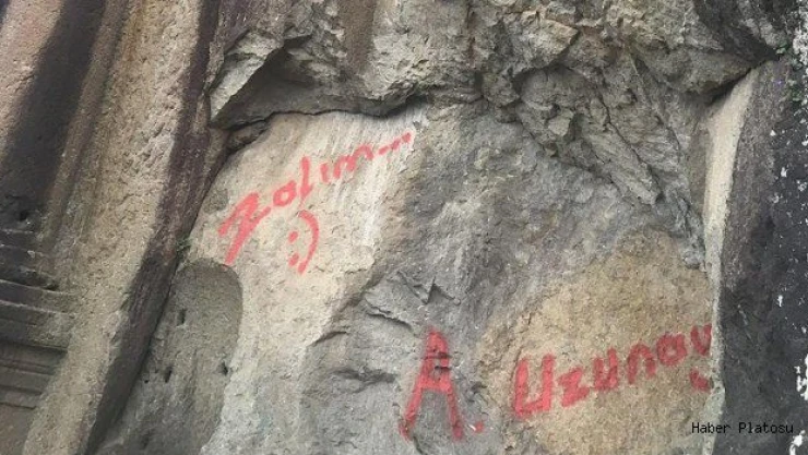 2 bin anıta sprey boya ile &quotzalım" yazan &quotzalım&quotlara soruşturma!