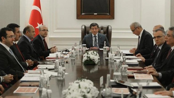 '2016 bütçesine ilişkin çalışmalar süratle tamamlanacak'