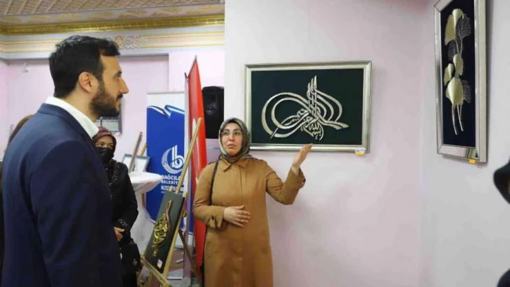 50 bin adet çiviyle Esma-ül Hüsna'yı yazdı