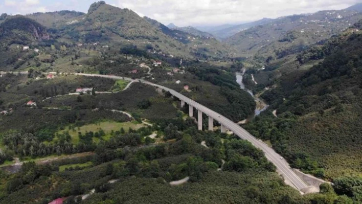 50 ili ilgilendiren yolda son durum