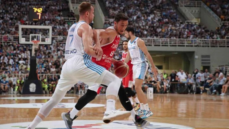 A Milli Erkek Basketbol Takımı, Yunanistan'a mağlup oldu