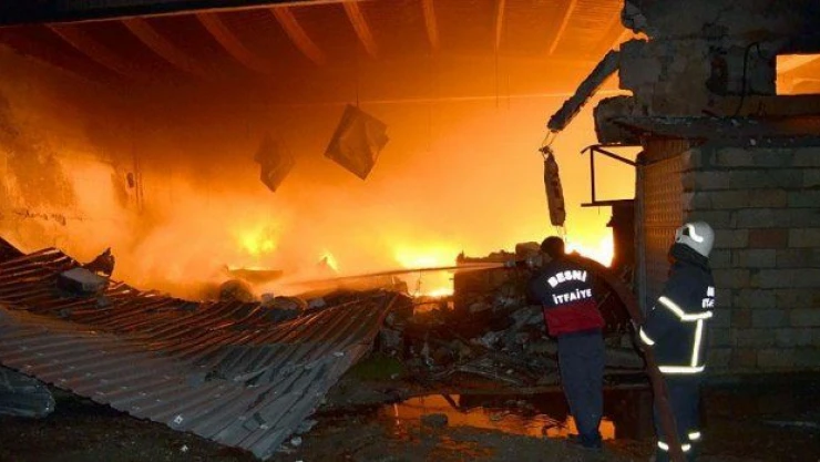 Adıyaman'da iplik fabrikasında yangın