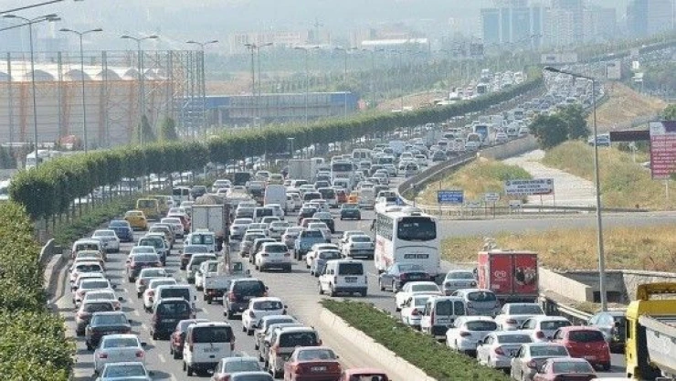 Ankara'nın trafik sorununa araştırma istemi