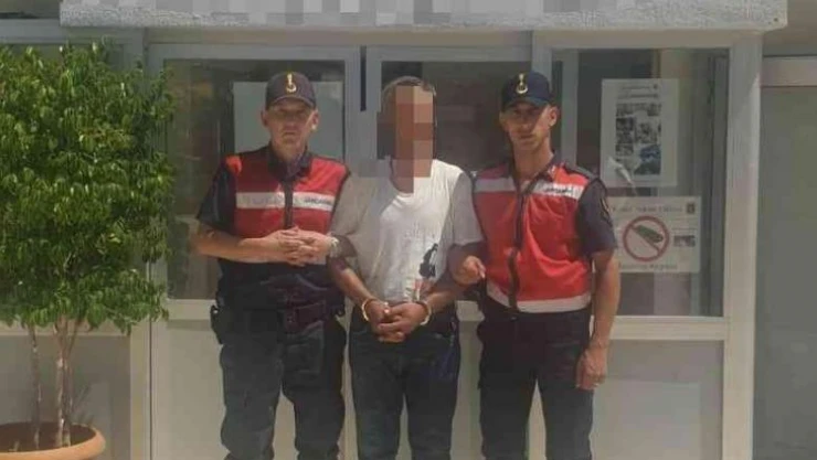 Antalya'da 31 ayrı suç kaydı bulunan şahıs, baba evinde yakalandı
