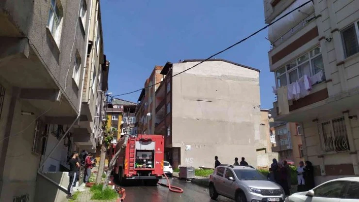 Bağcılar'da korkutan yangın