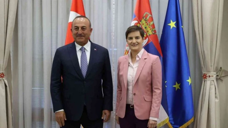 Bakan Çavuşoğlu, Sırbistan Başbakanı Brnabiç ile görüştü