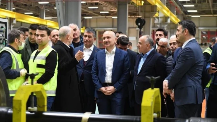 Karaismailoğlu TCDD Taşımacılık Bakımevi işçileri ile sahurda bir araya geldi