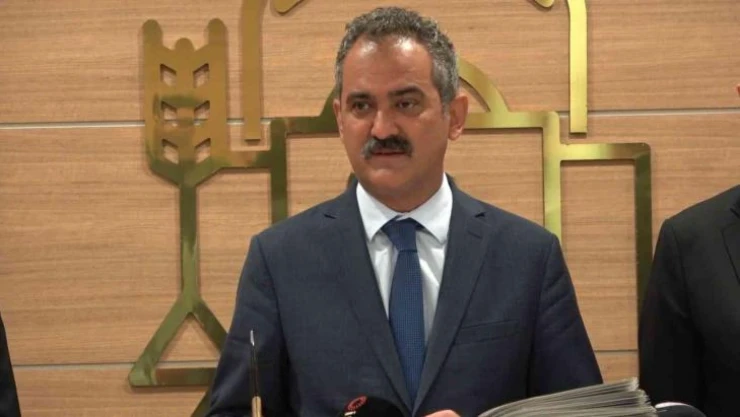 Bakan Özer'den LGS açıklaması: 'Öğrenciler maskesiz şekilde sınavda rahat süreç geçirecek'
