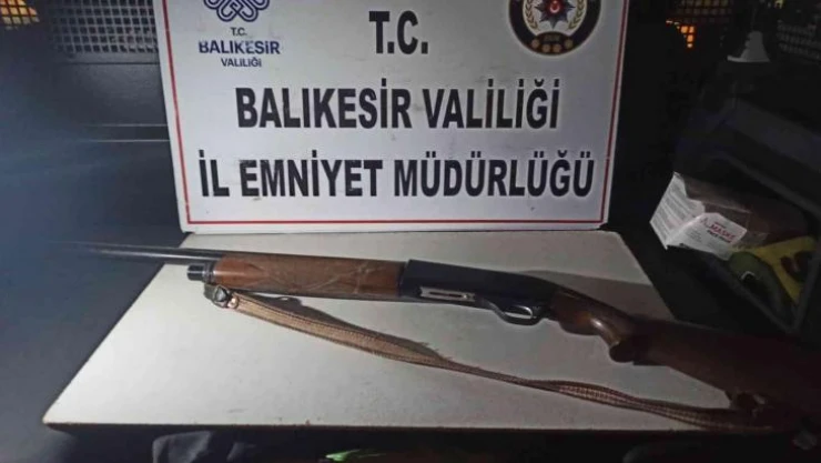 Balıkesir'de 33 aranan şahıs yakalandı