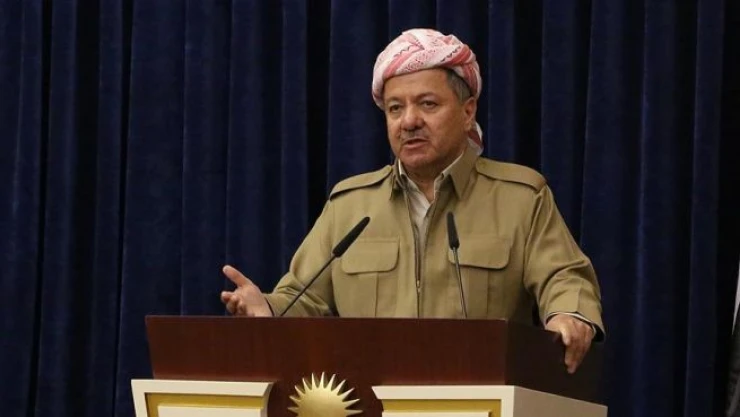 Barzani Başika'daki Peşmerge cephesini ziyaret etti
